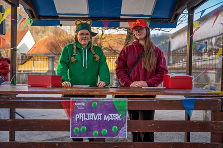 Kamniški karneval navdušil z barvito povorko (4)